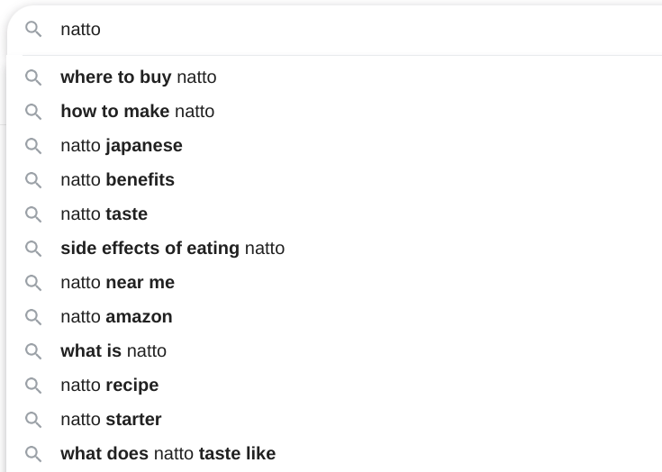 表示言語を英語にしてnattoと検索した場合のサジェスト表示